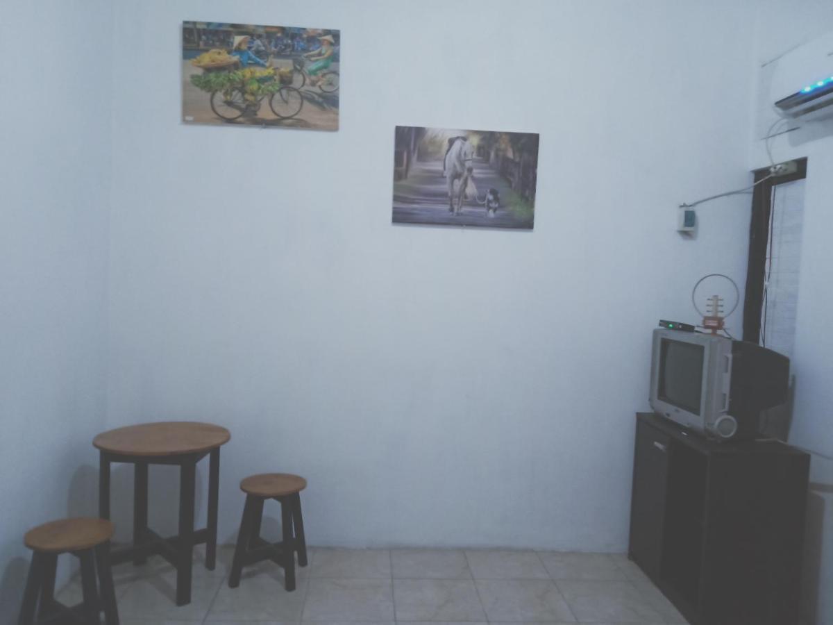 Hotel Kost Backpacker Sidoarjo Exteriér fotografie