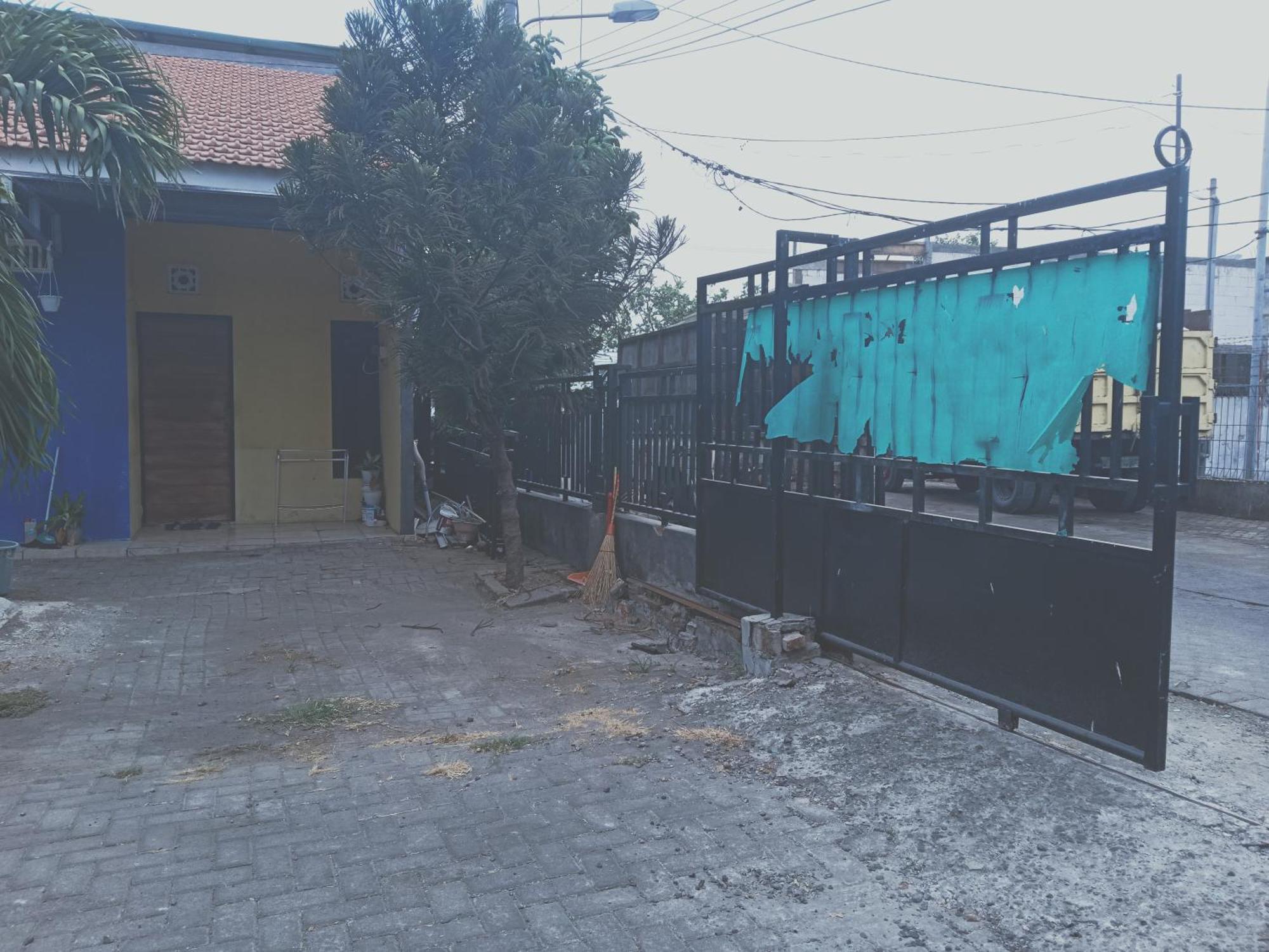 Hotel Kost Backpacker Sidoarjo Exteriér fotografie