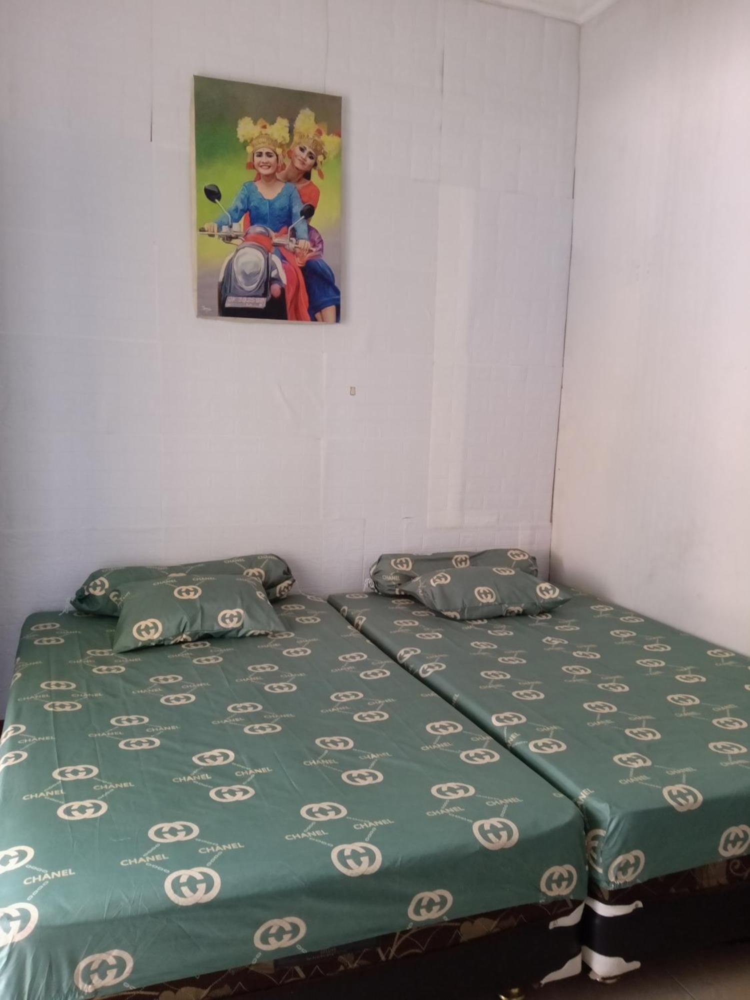Hotel Kost Backpacker Sidoarjo Exteriér fotografie